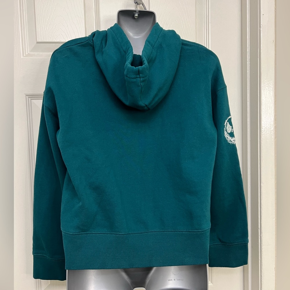 Disney Jack and Sally hoodie. Size M.Adult size. Worn Once. True to size. - Picture 3 of 7